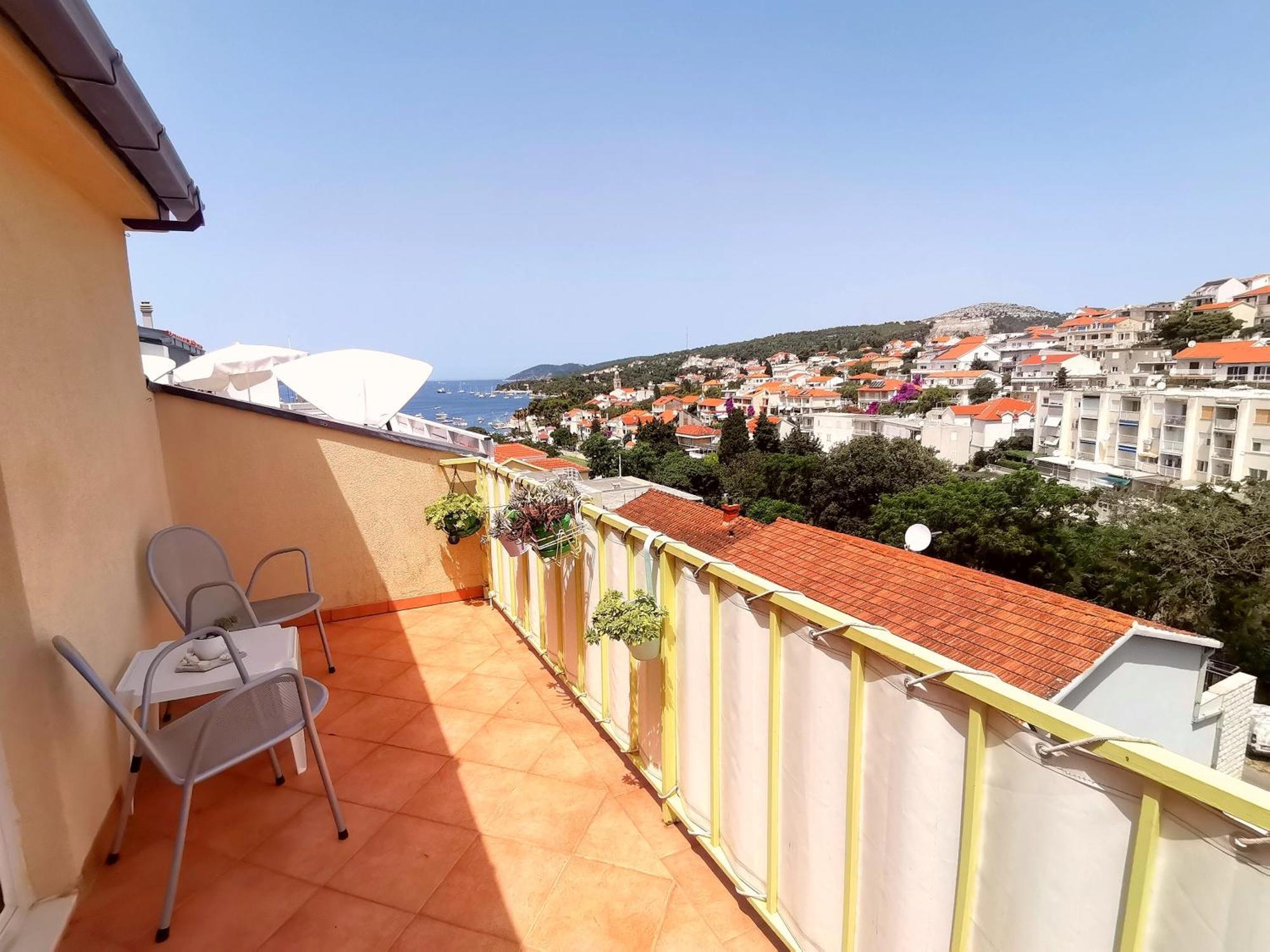 Apartments Green & Orange Hvar Town Exterior foto